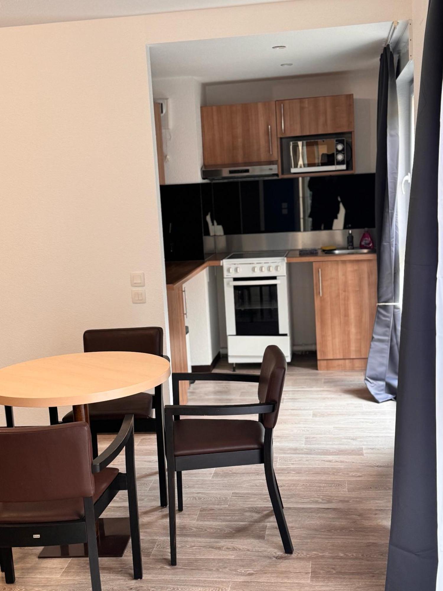 Kosy Appart'Hotel 7Eme Art Saint-Avold Dış mekan fotoğraf